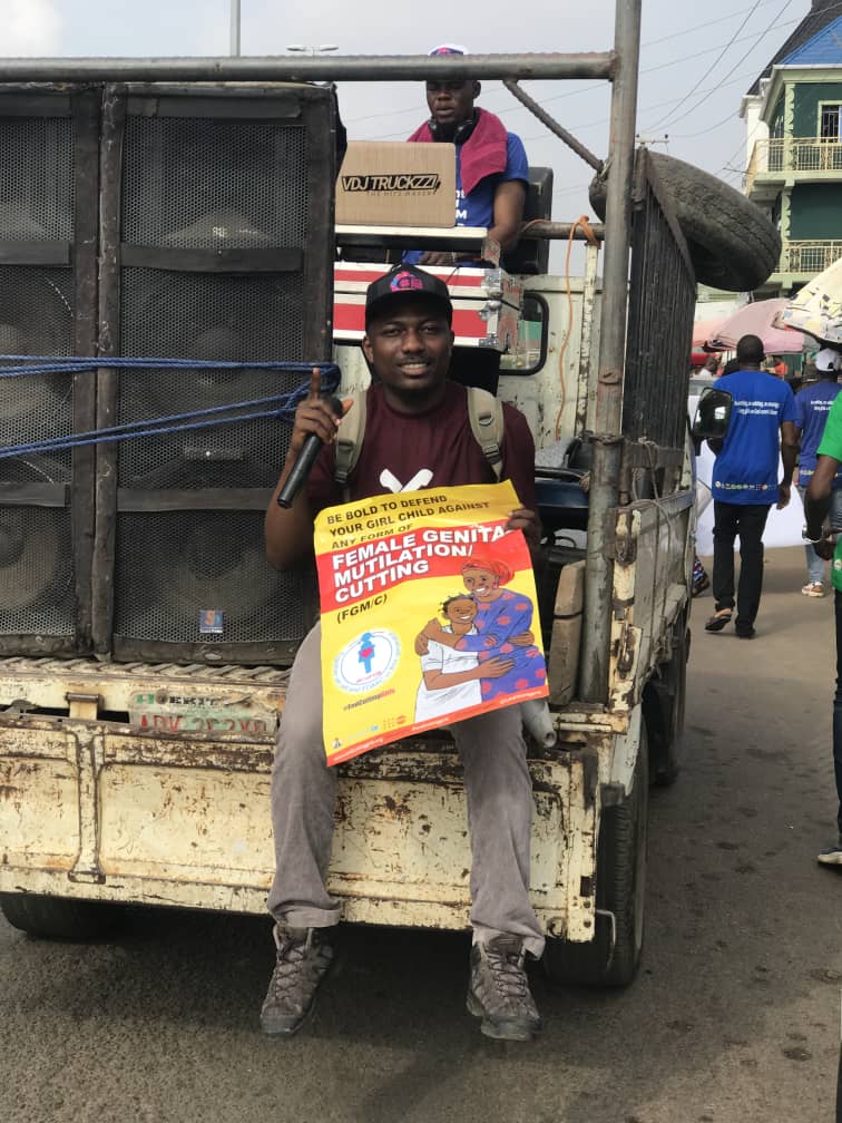 My name is ThankGod Ochai🇳🇬.
I'm a social dev. enthusiast. I'm committed in raising awareness of #FGM in my community. I will regularly amplify #EndFGM messages via my social media platforms.

#MenEndFGM#bibigracefoundation @UNFPA @UNFPANigeria @UNICEF_Nigeria @theirworld