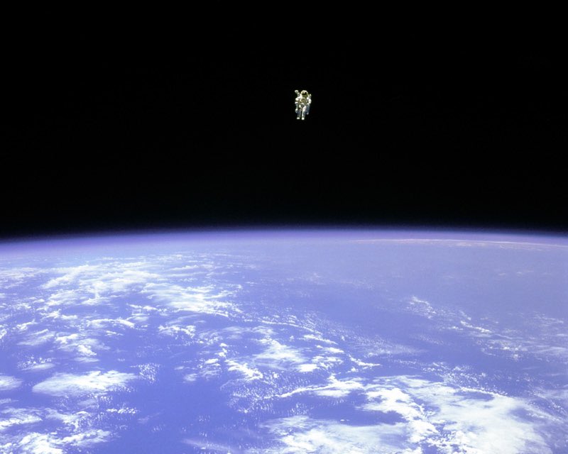 Moonpans's tweet photo. On this day 1984 - Space Shuttle mission STS 41-B, astronaut Bruce McCandless made the first untethered spacewalk as he flew some 300 feet from the Shuttle in the first test of the MMU.

#space #mmu #spaceshuttle #sts41b #spacewalk #nasa #spacephotos #apollo50 #brucemccandless https://t.co/r2OU5FzYgT