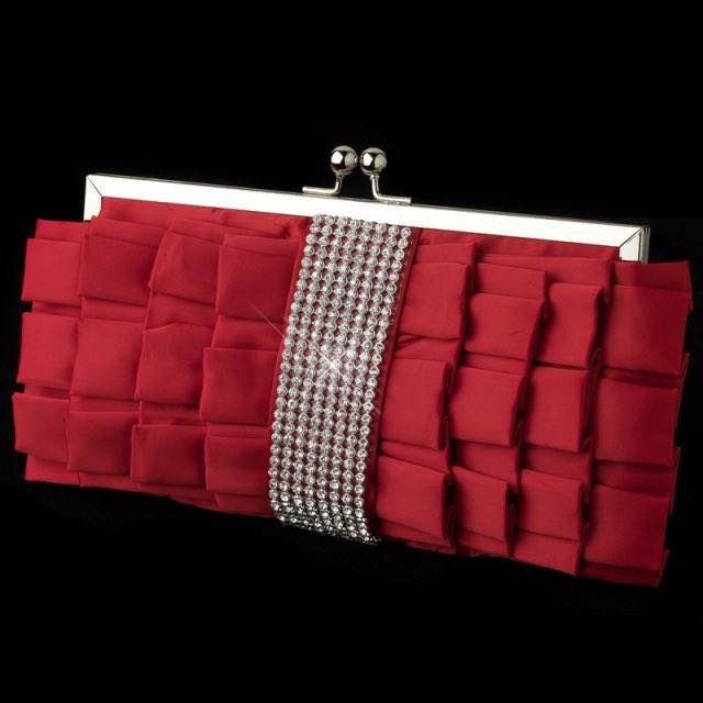 RegistryBridges's tweet photo. Seasonal Favorite! This fashion forward evening bag is a popular โfinishing touchโ accessory this season. ๐
https://t.co/CE8Yjxo2Zl
#redpurse #fashion #purse https://t.co/fzoiAnuUaN