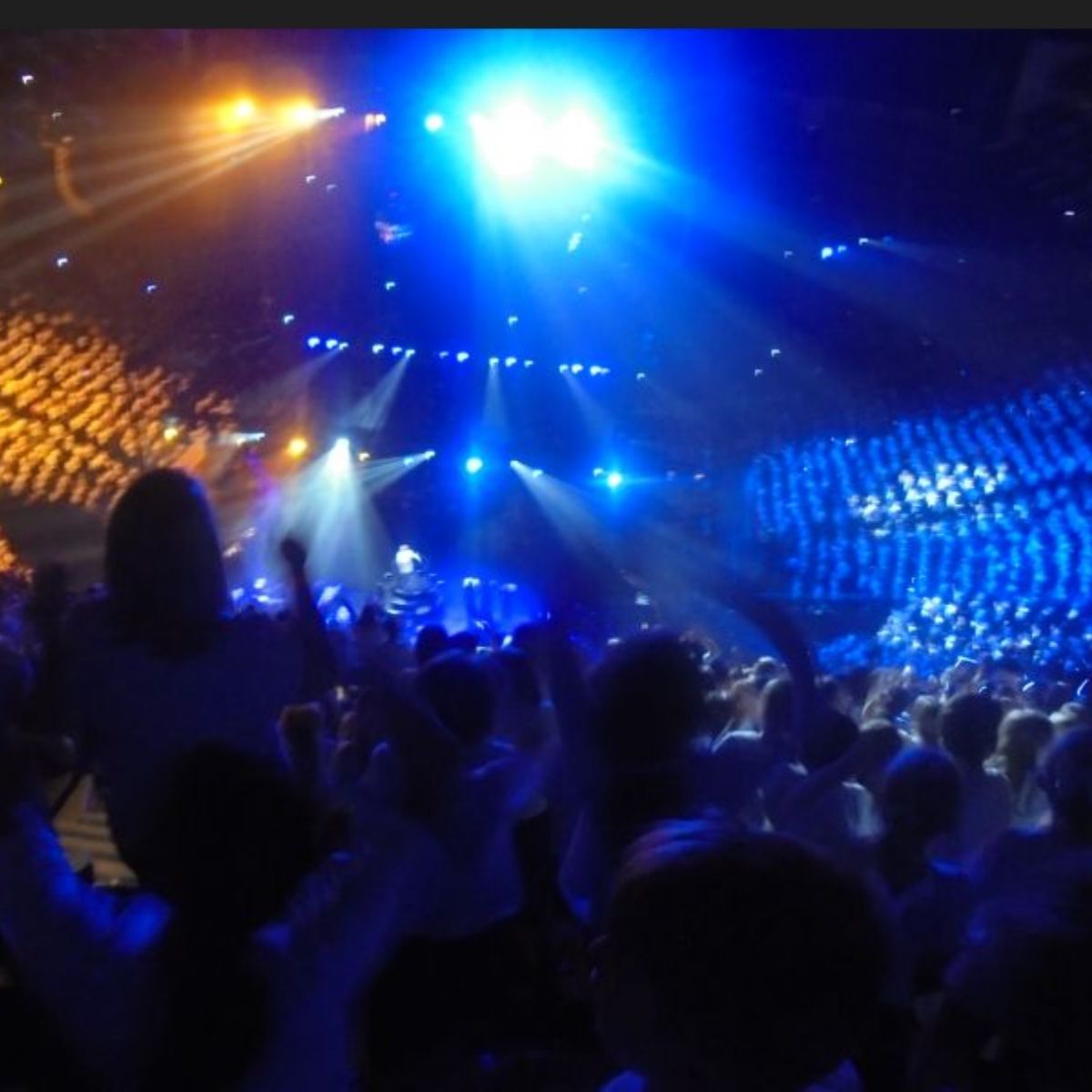 Year 5 Young Voices: Outstanding O2’s Excellent Event  stpaulsschool-dorking.co.uk/news/?pid=128&…