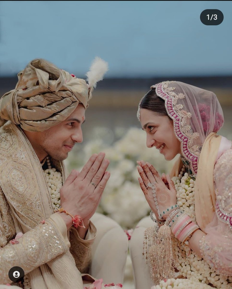 #SidharthKiaraWedding pictures are out.. #KiaraAdvani #kiaraadvaniwedding #SidharthMalhotra #Bollywood