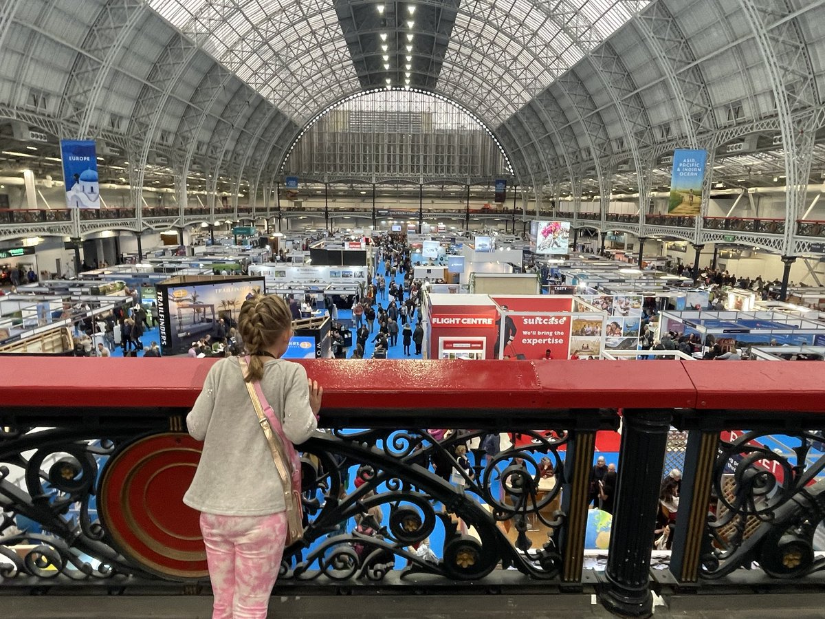 DomTulett's tweet photo. Magnificent audience at our @DestinationShow talk on Saturday - well-behaved and full of questions (not all of them ‘Can I have an ice cream?’) @TravWriters #STWF #travelwithkids https://t.co/SYf665Aibj