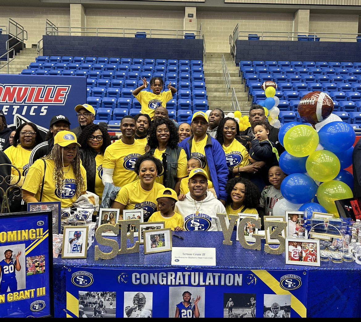Go_MC_AG's tweet photo. Thank you @GoSoutheastern  for giving my nephew @Driplike_VG3  an opportunity to play on the next level. You will not be disappointed. The GRANT village is coming!!!!! https://t.co/bn5KUdxrHS