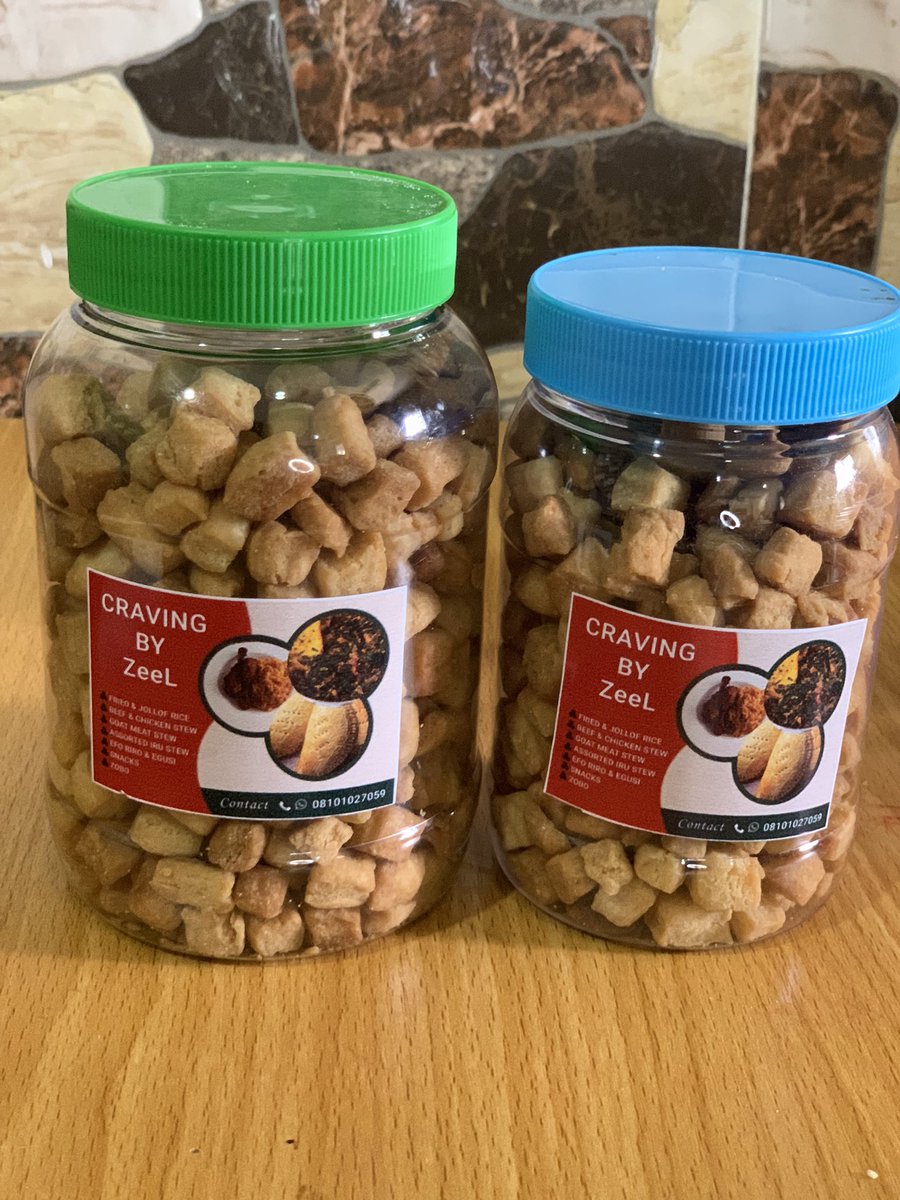 LawalZa94985179's tweet photo. Good evening besties 🥰hope your day has being good??
Patronize my small business 🙏🙏
Zobo: 300 per bottle 
Chin chin: Medium:700
Large :1500
Location: Ilorin
WhatsApp and 📞: 08101027059 https://t.co/1vEk66CCoL
