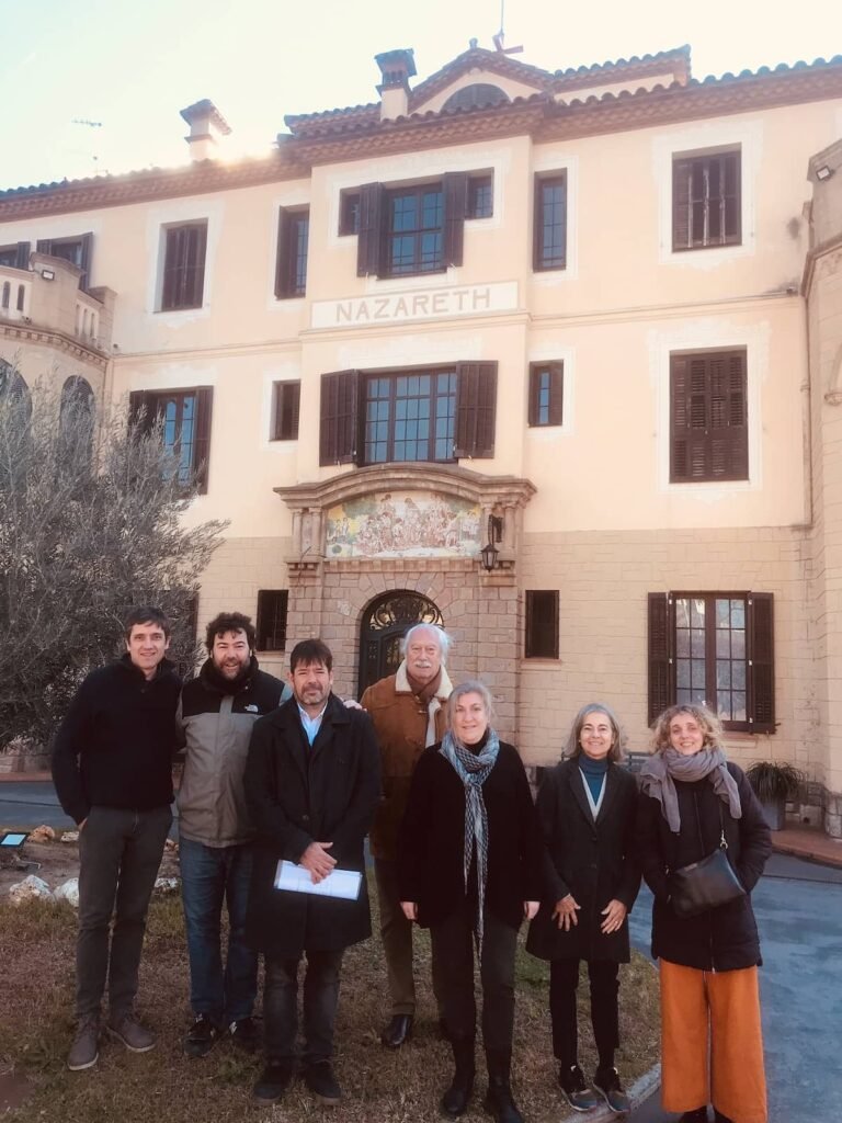Estem molt contentes de poder anunciar que un dels habitatges de la nostra cooperativa serà destinat a joves extutelats.

Això és possible gràcies un acord amb #FundacioNazareth , que passa a ser sòcia de Torrent Viu.

#HabitatgeCooperatiu

📌 torrentviu.coop/acord-entre-la…