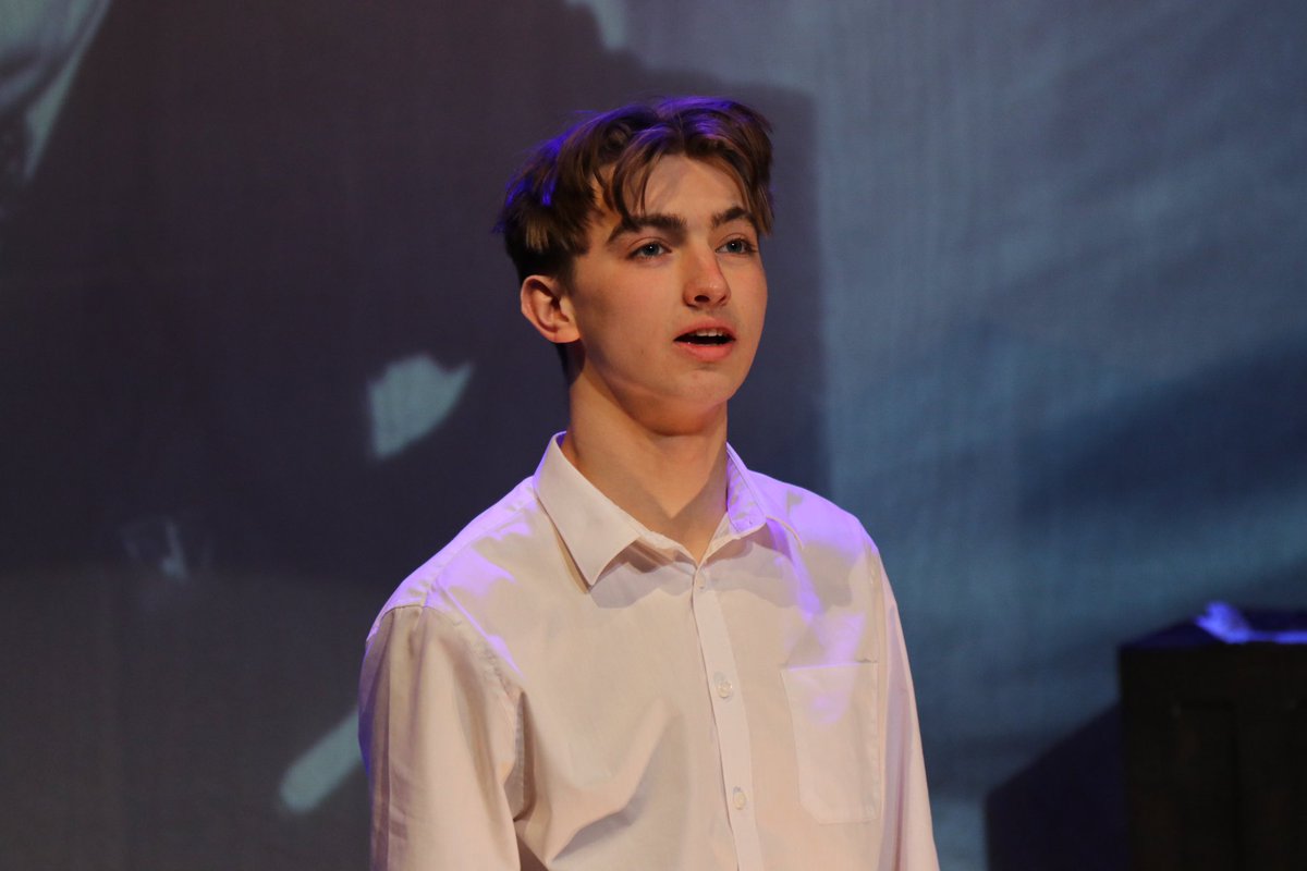 A successful day of GCSE drama dress rehearsals! Best of luck to all of our wonderful pupils tonight - break a leg! 🎭 #StPetersDrama #StPetersTalent