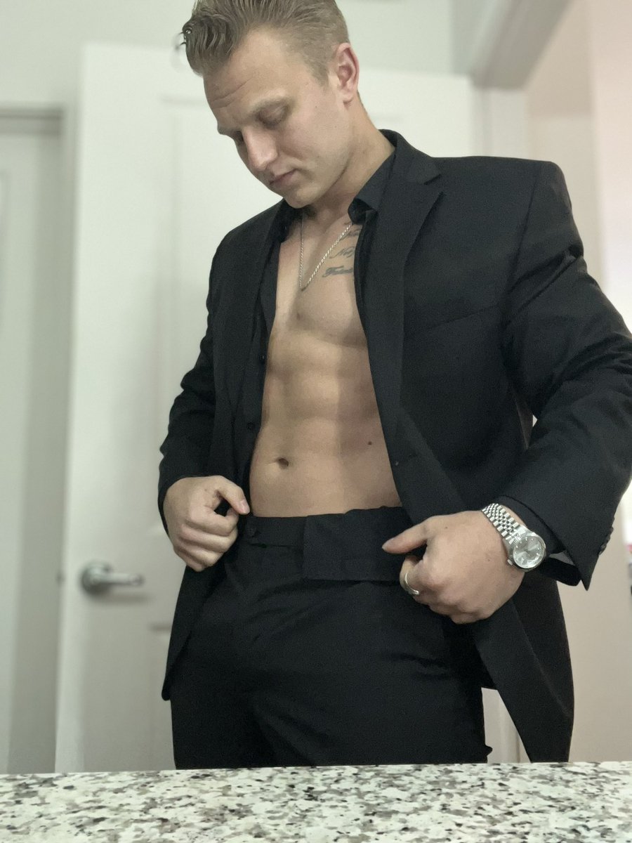 Icemanjb Top 0% Creator on Twitter: "1 or 2 ? I’m thinking of a formal