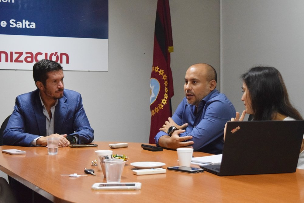 Agradezco a la presidenta de la Unión Industrial y al presidente de la Cámara Pyme. Llevamos al sector privado la 2da convocatoria del Fondo para potenciar la Economía del Conocimiento. Otorgamos con <a href="/agenciaidiar/">Agencia I+D+i</a> hasta $30M no reembolsables para acelerar proyectos de innovación