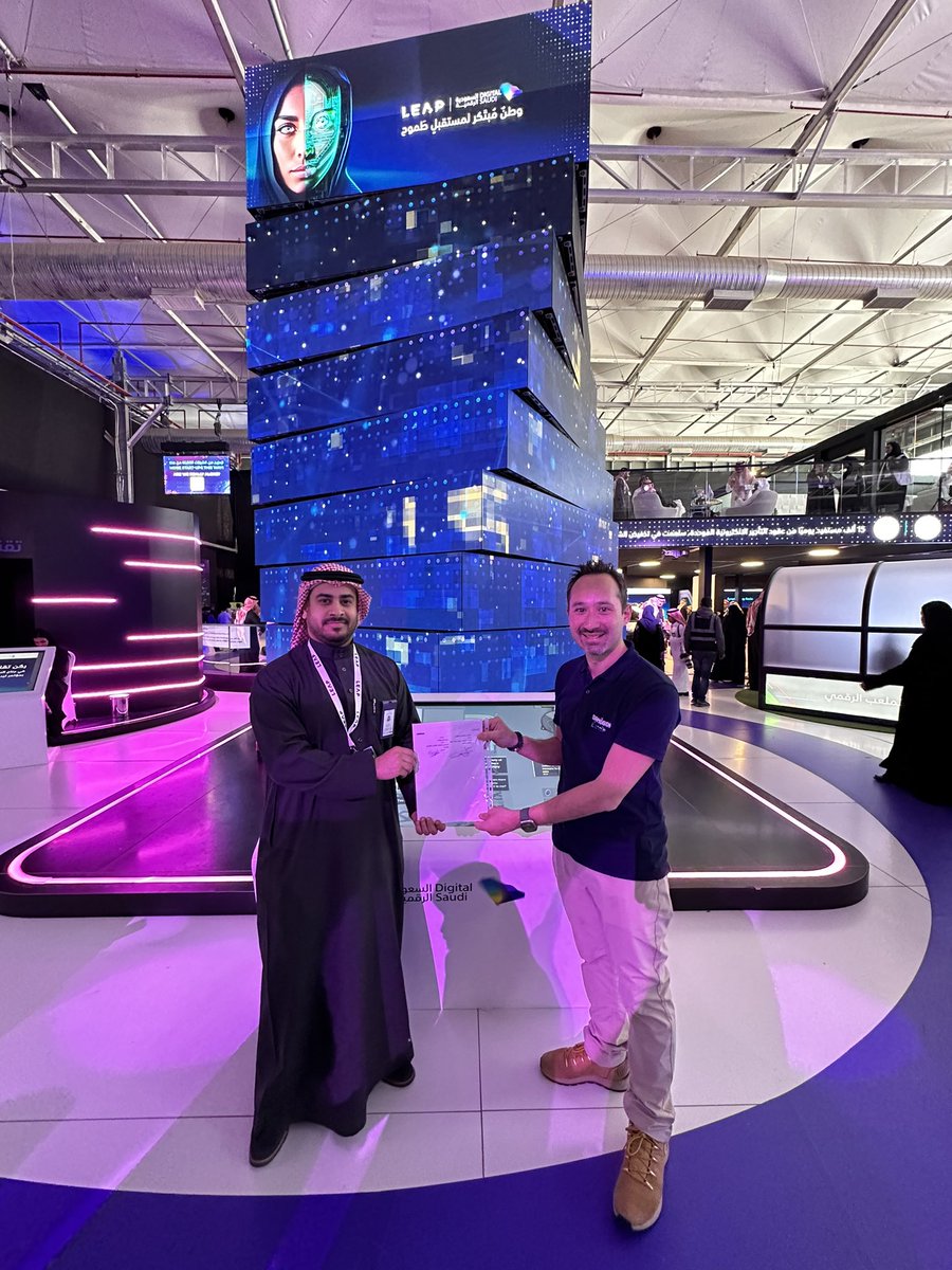 Sebastien 🏞 tweet media