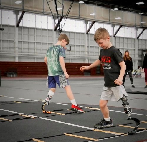 Our youngest mobility clinic participant has never met another child w/ limb deficiency, so we're hosting a Kids’ Day @ the 2/19 #WiggleYourToes TC Clinic! Register & promote now: eventbrite.com/e/twin-cities-…