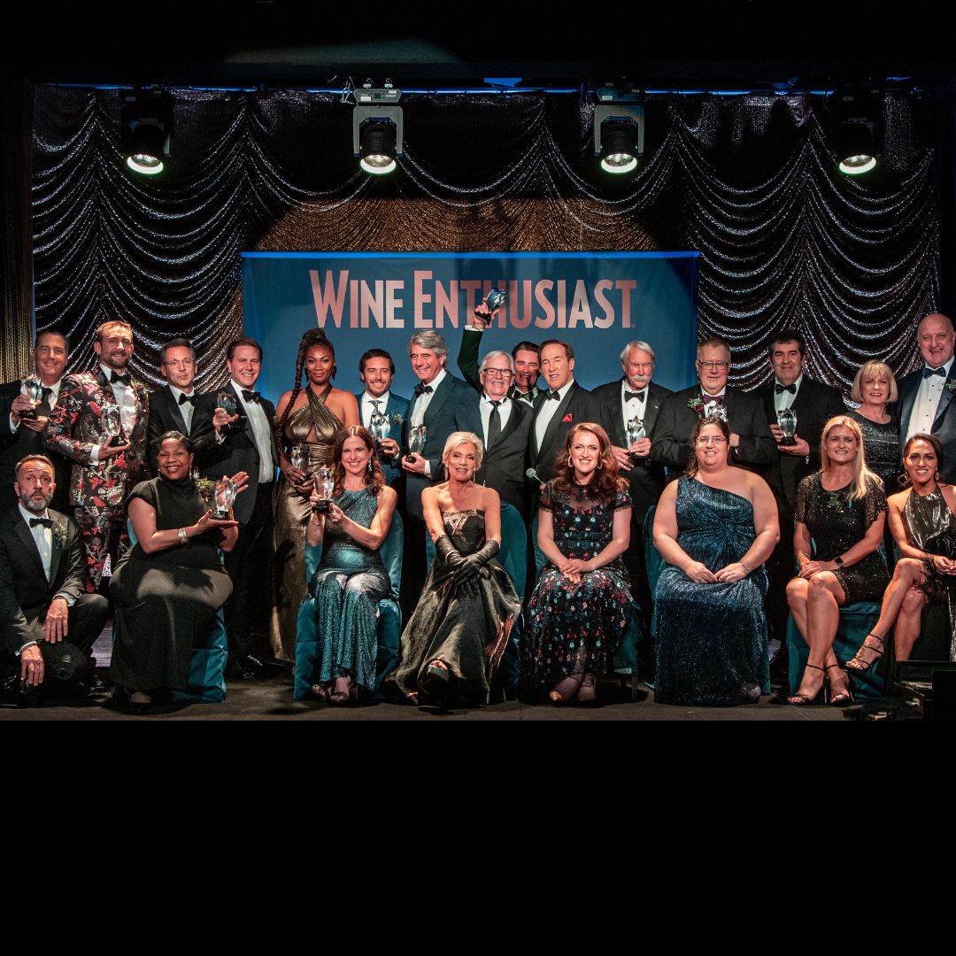 MMD_USA's tweet photo. A memorable night at @WineEnthusiast's #WineStarAwards gala celebrating Domaines Ott*, which received the magazine's "European Winery of the Year" prize—a first for a rosé producer.
#DomainesOtt #ProvenceWine #SavorTheColorsOfTime
📸: @GammaNinePhoto https://t.co/Ugh7pEn8GM