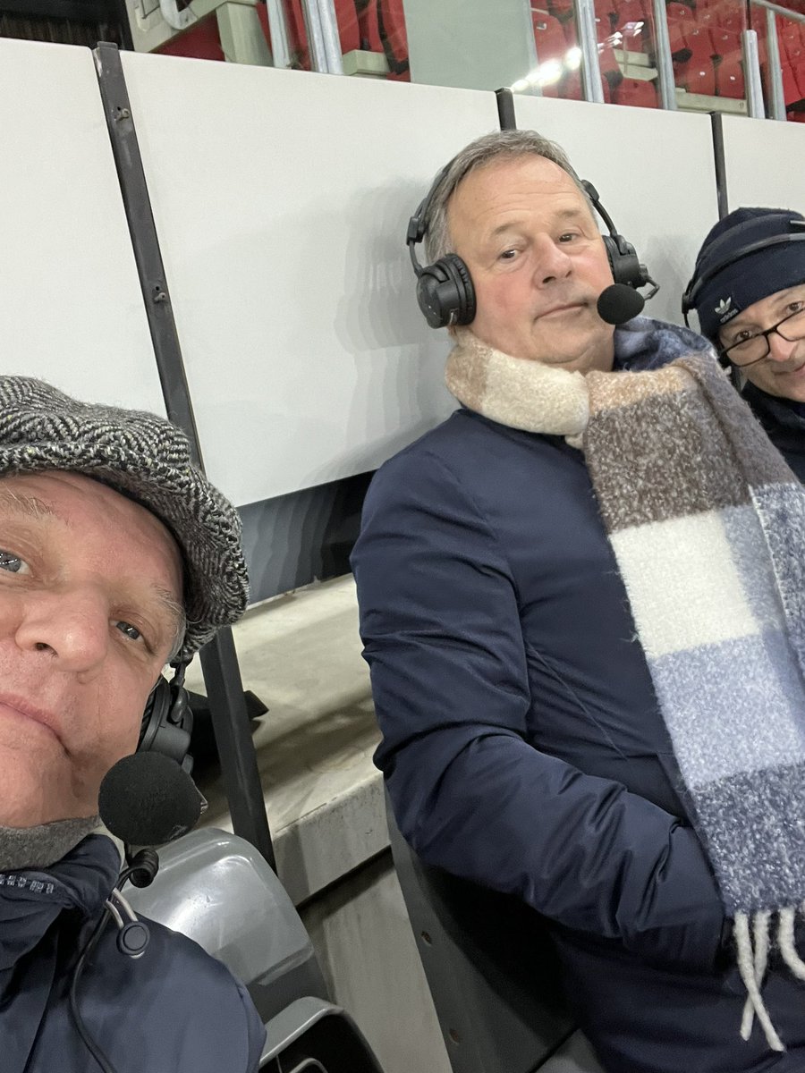 Dit zijn vanavond in Alkmaar de Utrechtse mannetjes van de Radio. <a href="/rtvutrecht/">RTV Utrecht</a> <a href="/RTVUtrechtSport/">RTV Utrecht Sport</a>