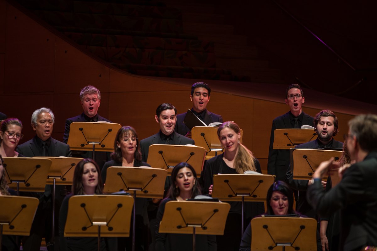 LAMasterChorale's tweet photo. 💫 remind us of the vastness of the universe and the potential for discovery. A "North Star" can be a person or place that serves as a guiding light, stability and direction in someone's life
Choose Something Like A Star is about both⭐️
📆Feb 12 at 7pm
🎟with the link in our bio https://t.co/rH1WFrqCVo
