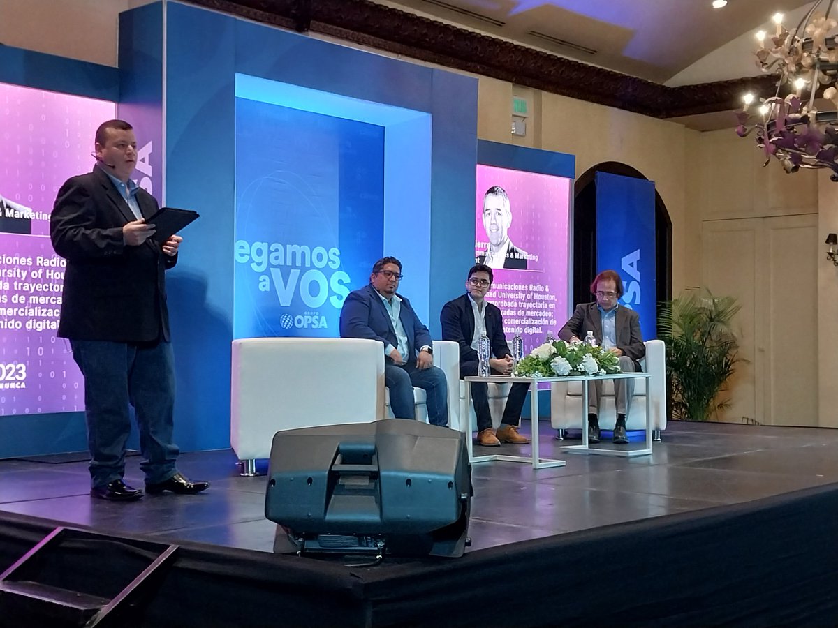 diarioelheraldo's tweet photo. Inicia el tercer panel de #GOTalks con expertos en el tema: "Optimizando tu estrategia digital con herramientas innovadoras" https://t.co/yiO53EdKXs