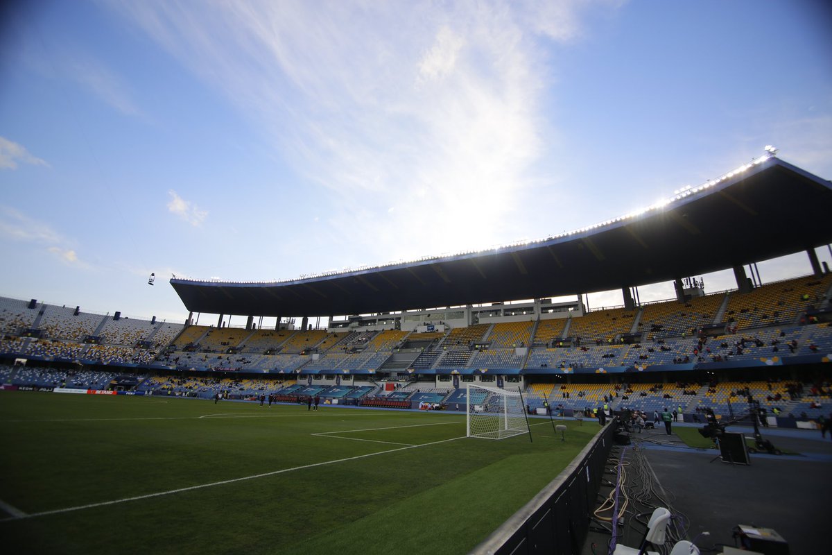 O palco da estreia. 🏟️🇲🇦❤️🖤 #FLAxALH #VamosFlamengo #OusarSonhar 📸 @gilvandesouza9 / CRF