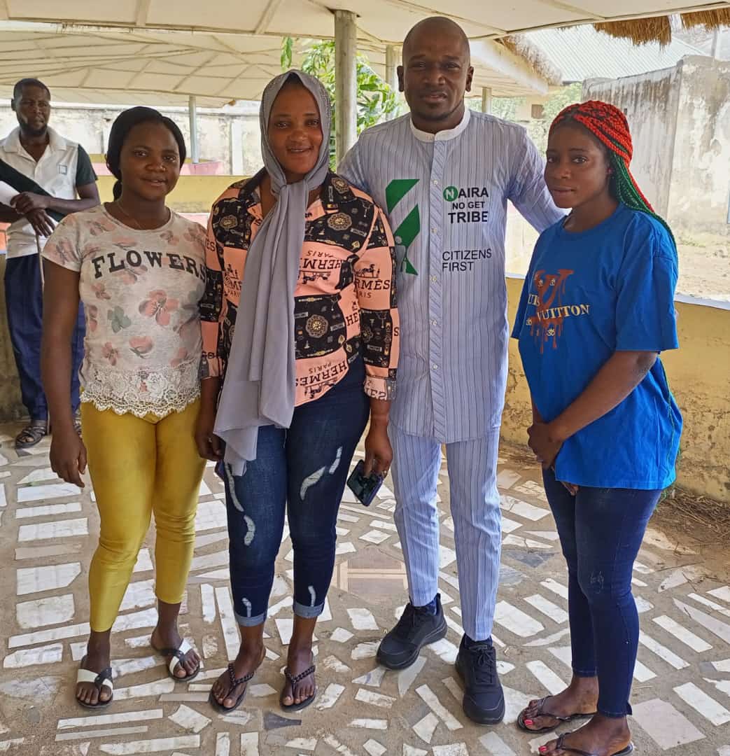 honjohnalphabet's tweet image. People want good representation at all levels of government. Vote YPP for Reps #OneAgenda
#OneVote
#ProductiveHonourable ....