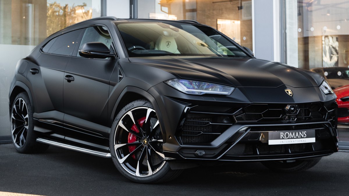 RomansCars's tweet photo. Nero Helene ✅ Matt PPF applied to whole car ✅ Akrapovic Racing Exhaust ✅ Advanced 3D Bang &amp; Olufsen Sound System ✅ Carbon Fibre Kick Plates ✅ Electric Panoramic Roof ✅ &amp; More!

It doesn't get much better than our latest Lamborghini Urus!
#NeroHelene #LamborghiniUrus https://t.co/kbXTwnI4jQ