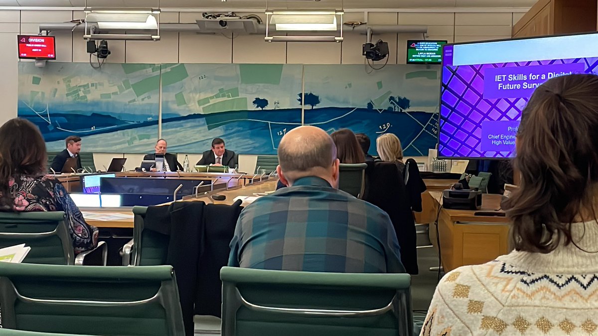 DorisAnnW's tweet photo. #ScienceinParliament Thought provoking meeting this evening on Digital Skills & how we all need these increasingly to manage our lives - including being able to read this tweet! https://t.co/E5zwpLSGr6