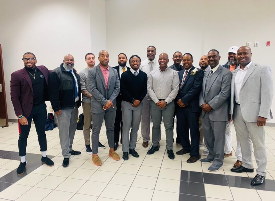 BGueh's tweet image. All Black male school counselors in Gwinnett County GA… this representation is powerful!! #wecoming#blackmaleschoolcounselors