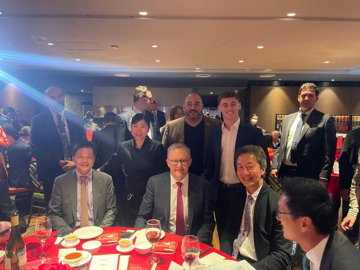 ceacapaabroad's tweet photo. Sydney intern student, Logan R, had the opportunity to meet the Prime Minister of Australia, Anthony Albanese, and the NSW Premier, Dominic Perrottet, at the Haymarket Chamber of Commerce Chinese New Year Banquet. 

#CEACAPAabroad #InternAbroad #StudyAbroad #Sydney #Australia https://t.co/v6EMSV0DVf