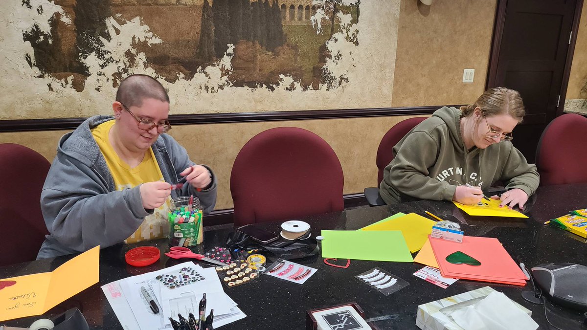 1800HURTNOW's tweet photo. #KNRCares about Valentine's Day! KNR is making Kindness Cards for @ValentineProj! These cards will be mailed out to children affected by cancer and other chronic illnesses in hospitals all over Ohio, California and Kentucky.

#Valentine | #Cards https://t.co/dLn5eODmTM