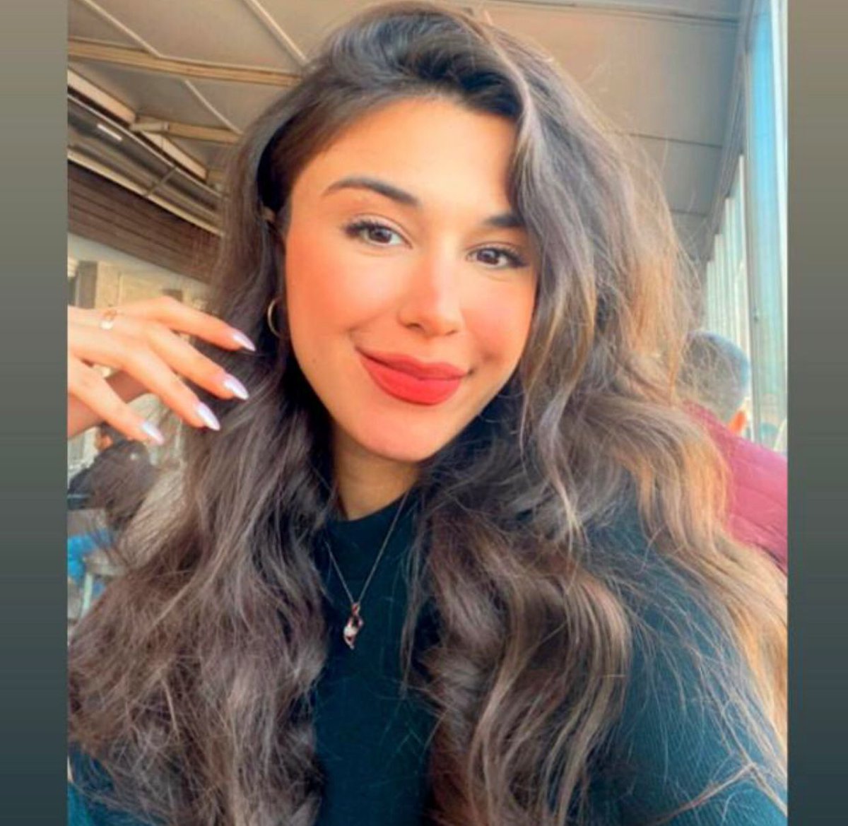 ENKAZ ALTINDA YARDIM BEKLİYORLAR
 Çay Mahalles Mete Aslan Bulvarı Arzu Apartmanı HATAYLI OTEL KARŞISI HATAY/İSKENDERUN ZİLAN OKTAY, 6 AİLE ÜYESİ VE DAHA FAZLASI ENKAZ ALTINDALAR ! İSKENDERUN ARZU APATMANI !AFAD HENÜZ GİTMEDİ VE TAŞKIN VAR ŞARTLAR ÇOK KÖTÜ
#AFAD <a href="/ahbap/">Ahbap</a> <a href="/BabalaTv/">BaBaLa TV</a>