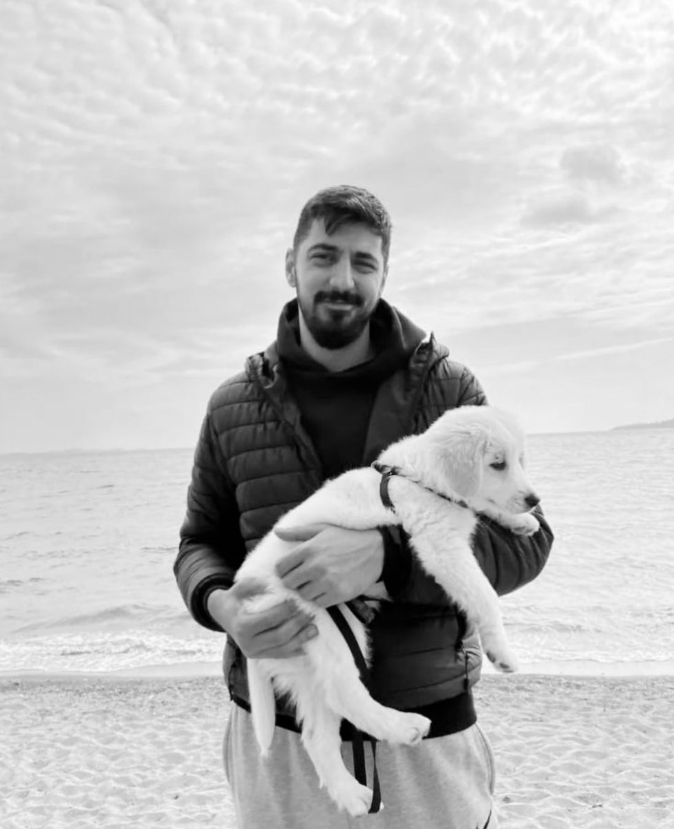 Malatya BBSK forması giyen Mehmetcan Ağırbaş hayatını kaybetti. 

Başımız sağ olsun.