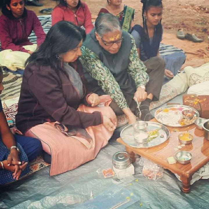 SonalRochani's tweet image. દીકરીઓ સારી રીતે ભણે એ માટે તેઓ સારી રીતે રહે એ જરૂરી છે.શક્તિ ફાઉન્ડેશન દ્વારા વેડછી પ્રદેશ સેવા સમિતિ કલમકુઈ આશ્રમશાળામાં એક વધુ ગર્લ્સ હોસ્ટેલનું ભૂમિપૂજન.@ShaktiforIndia
#ruraldevelopment 
#tribaldevelopment 
#womenempowement 
#ashramschools 
#tribalschools
#educationforall