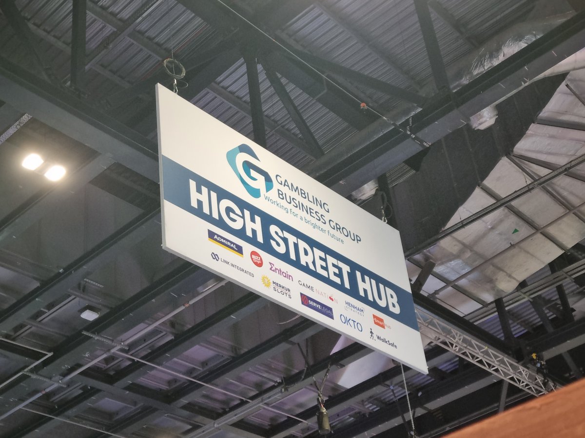 ihlhub's tweet photo. Fantastic first day at ICE Today, great to speak some of our customers.
Come see us tomorrow at S10-130.
 #ICE23 #ICELONDON2023 #IHL #SmartHub #GBG #HighStreetHub https://t.co/bjE0gBItqT