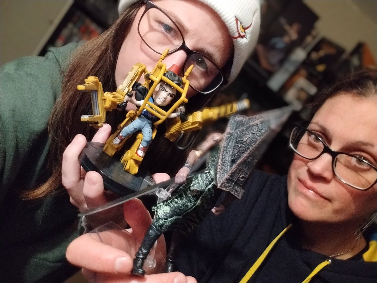 Retro Station tweet media