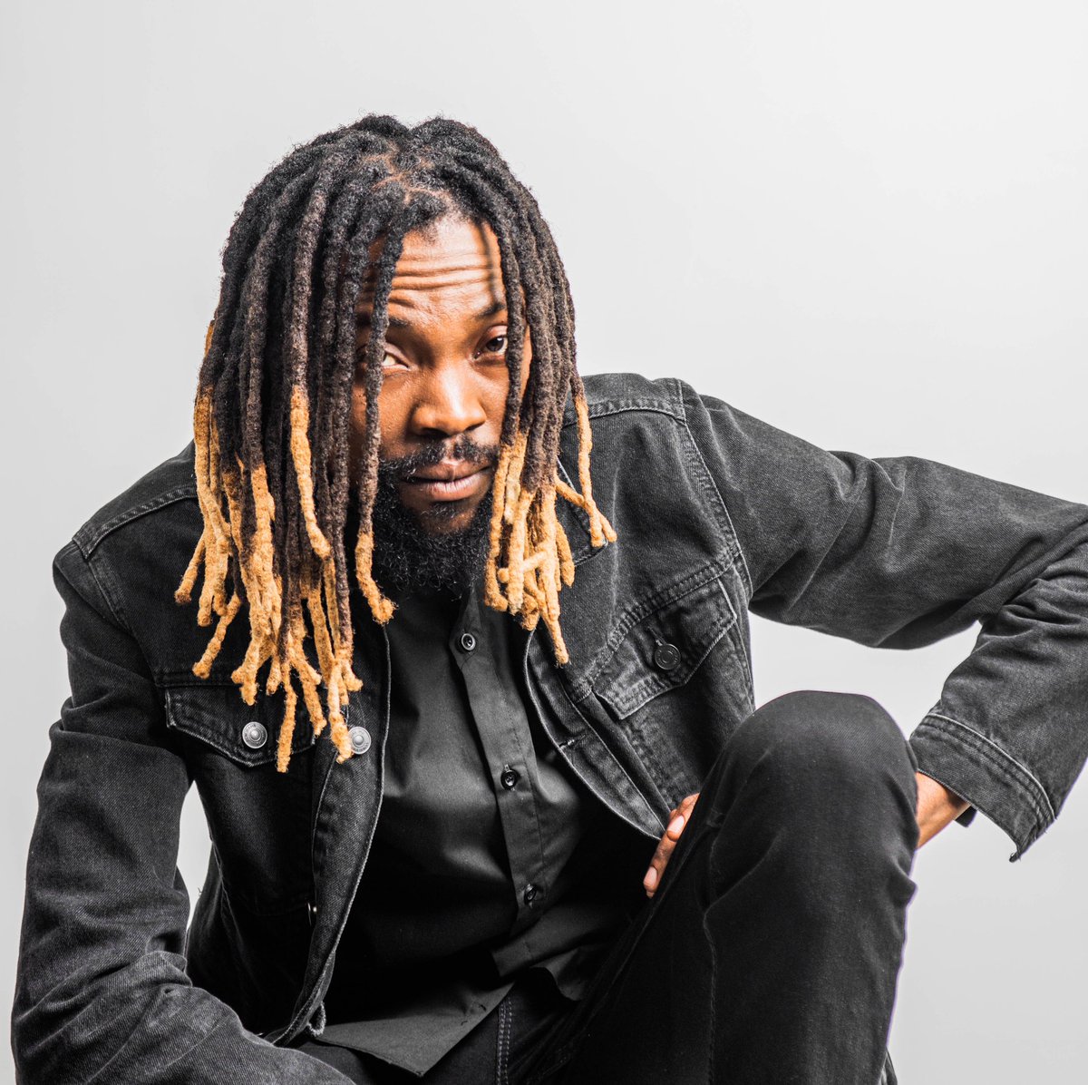 anyikopr's tweet image. Thank you @AppleMusic &amp;amp; @audiomackafrica for the love on brand new @umojasoundsLive @JayRox05 single #BREAKBACK | Keep streaming found.ee/bb-1 Video is out on Friday! In the mean time subscribe to Umoja Sounds YouTube ⚡️ #UmojaSounds #JayRox #CertifiedStars #AnyikoPR