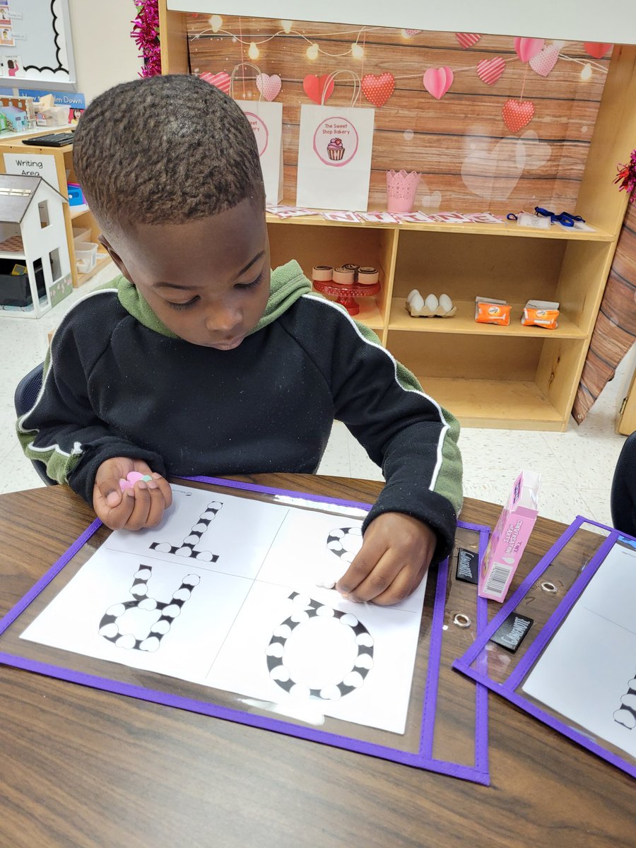 Daisy Molina tweet media