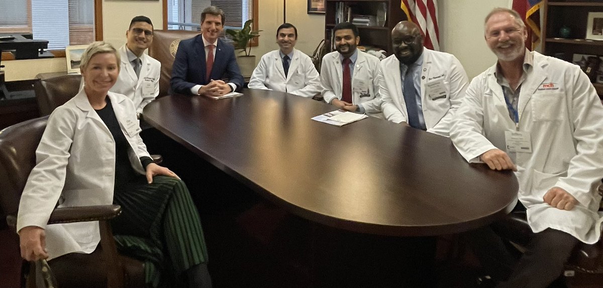 VivekRaoMD's tweet photo. All of us from #EctorCMS appreciate Rep. @BrooksLandgraf meeting with us this morning to discuss health care and how #txlege can best help patients and the doctors who treat them.
@texmed https://t.co/kp1593x7hQ