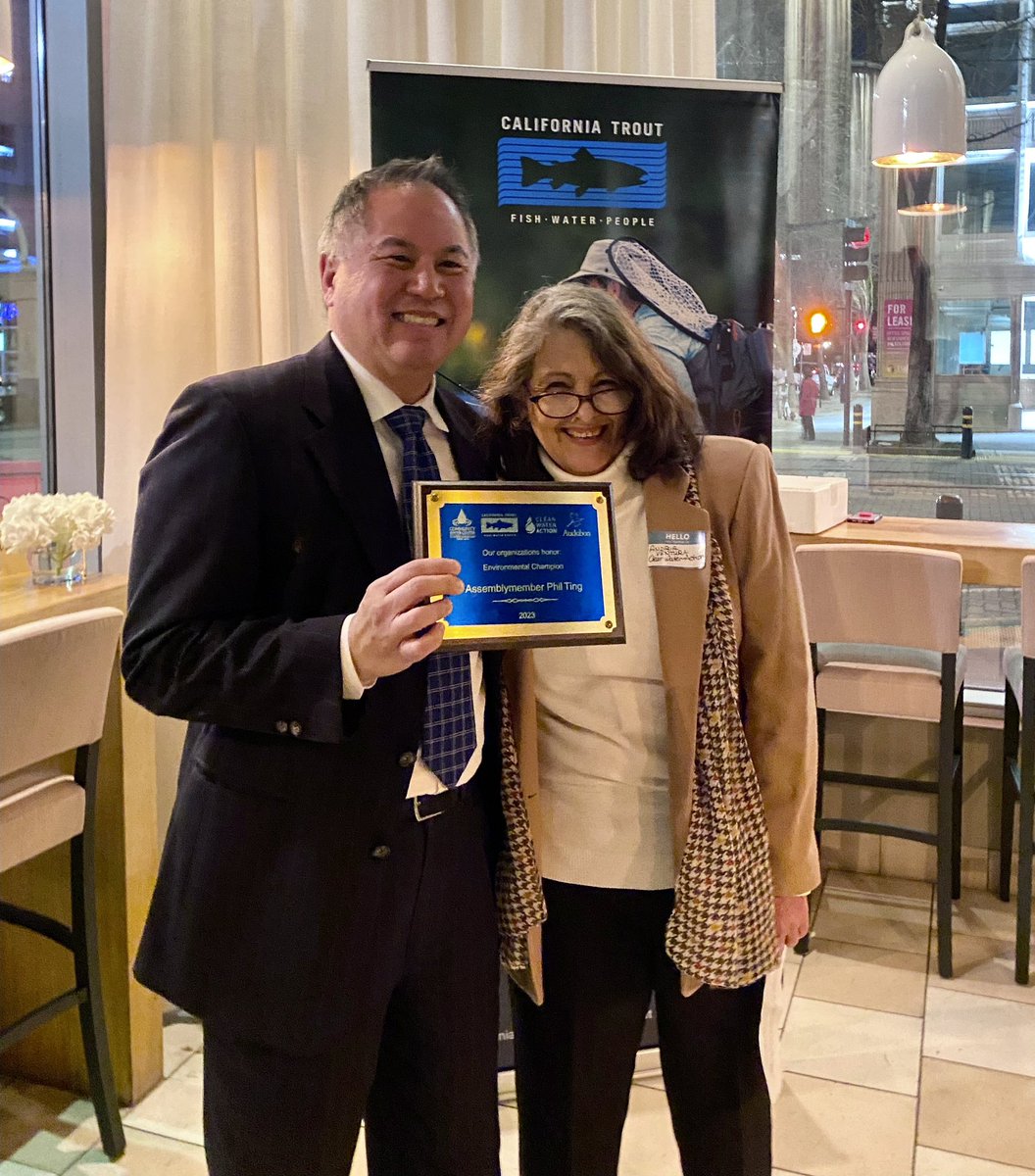 PhilTing's tweet photo. Big thanks to @cleanh2oca for honoring my work on #PFAS. We must get rid of these “forever chemicals” because they can seep into our drinking water, causing harm to our health &amp; environment. I’ve successfully championed PFAS bans in food packaging (#AB1200) &amp; fabrics (#AB1817). https://t.co/KGRXaigJoN
