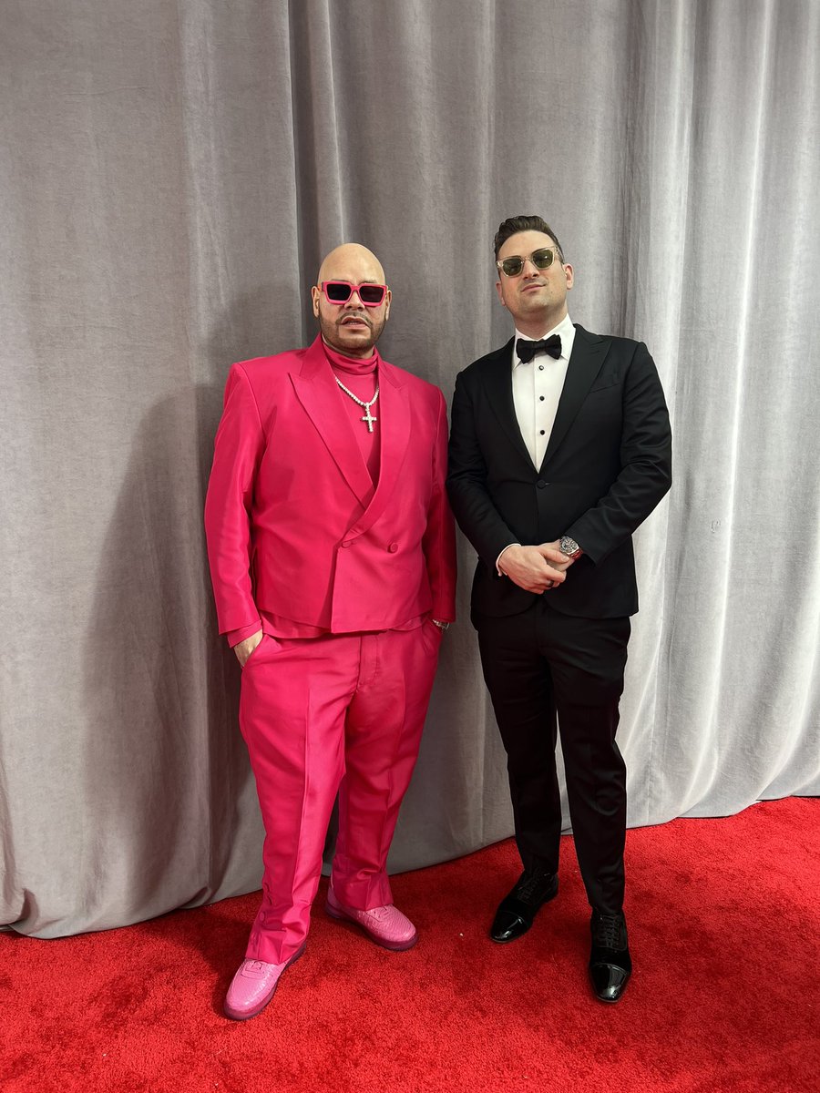 DerekDolin's tweet photo. What a night at the @RecordingAcad 65th annual #GRAMMYs! Ran into plenty of friends of @a16zclf including @fatjoe and Troy & Rashad from @EarnYourLeisure #clfsquad https://t.co/xlJRp6prAp