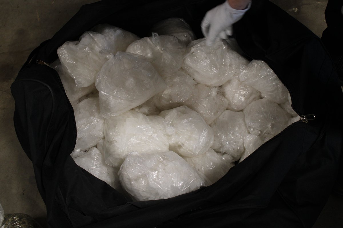Oklahoma City Police (@okcpd) on Twitter photo February 5th OKCPD working w/<a href="/OkCountySheriff/">Oklahoma Co. Sheriff</a> stopped two separate vehicles for traffic violations on NE 36th near Bryant Ave. Officers smelled marijuana from one vehicle, & upon investigation found over 123lbs of meth, & 1lb of marijuana. 4-people were arrested.
#23-8430 February 5th OKCPD working w/<a href="/OkCountySheriff/">Oklahoma Co. Sheriff</a> stopped two separate vehicles for traffic violations on NE 36th near Bryant Ave. Officers smelled marijuana from one vehicle, & upon investigation found over 123lbs of meth, & 1lb of marijuana. 4-people were arrested.
#23-8430
