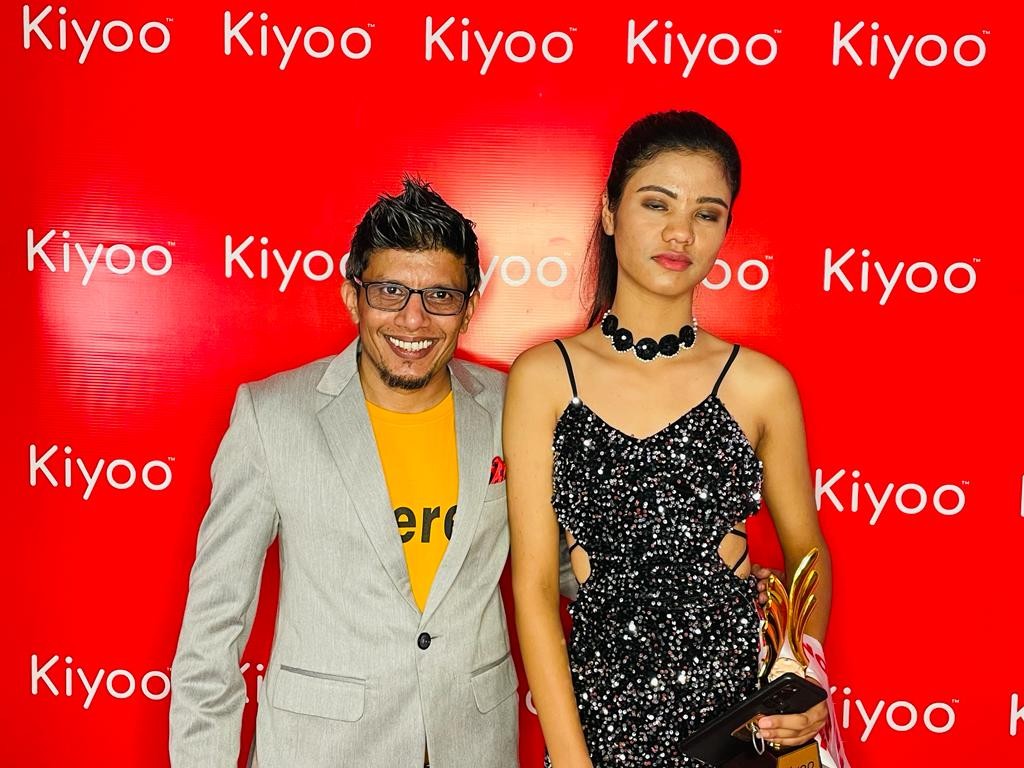 manishdev19771's tweet image. Always on work mode Good Morning Guys😍😍😍