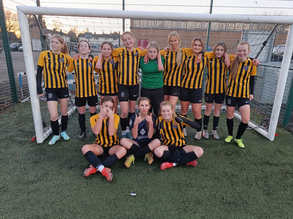 SHSPEDEPT1's tweet photo. 8-0 win for the U16 girls in the Essex Cup 1/4 finals. ⚽️ from Jess, Marcie and Lucy giving the girls the win in a dominant performance. Great contribution from all the girls. Special mention to Natalie for rushing over after the U18 game to play the rest of this game! #captain https://t.co/1nYWwIWqVU