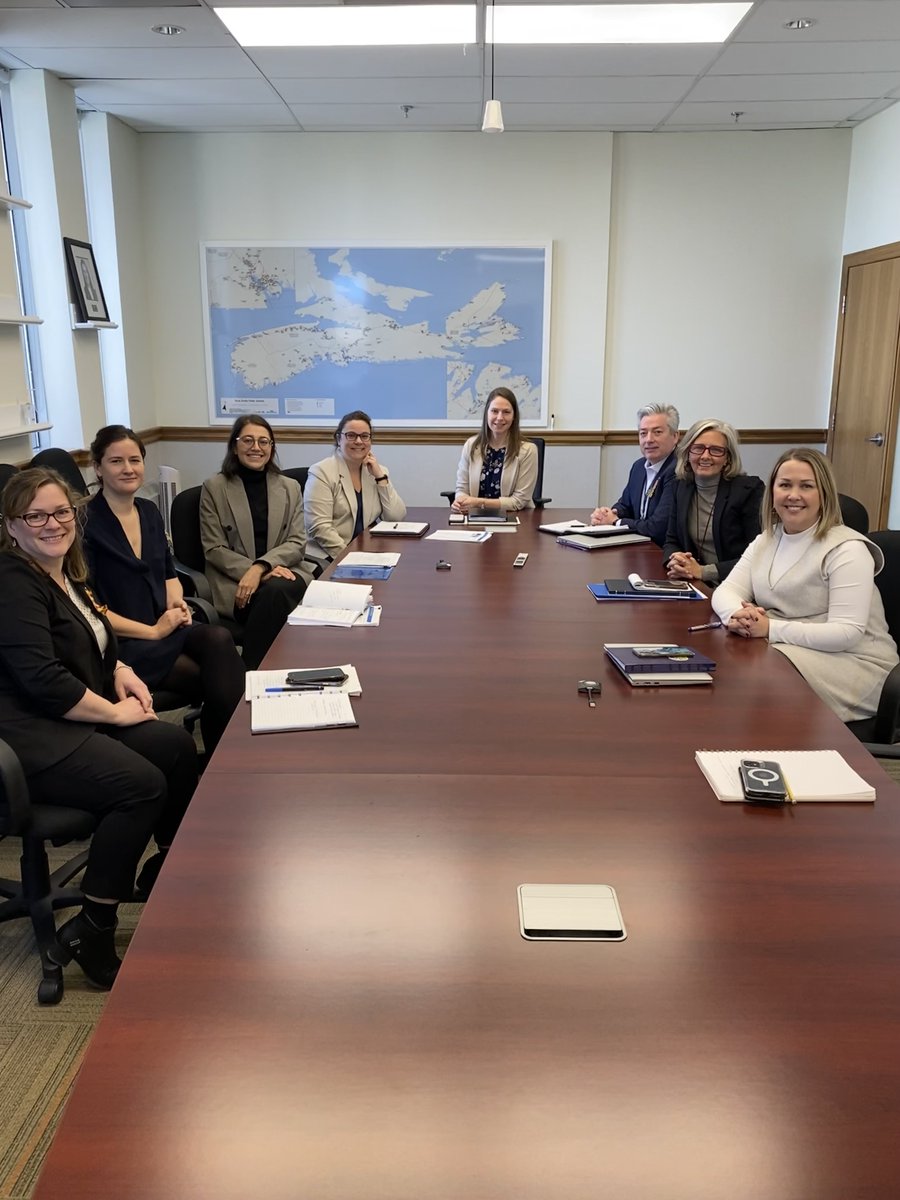 Thank you Minister @BeckyDruhan, Deputy Minister @Elwin_LeRoux & @nseducation colleagues for meeting with the YMCA today! Together we are working to ensure children & families in Nova Scotia have access to high-quality #childcare that is affordable, equitable & inclusive!