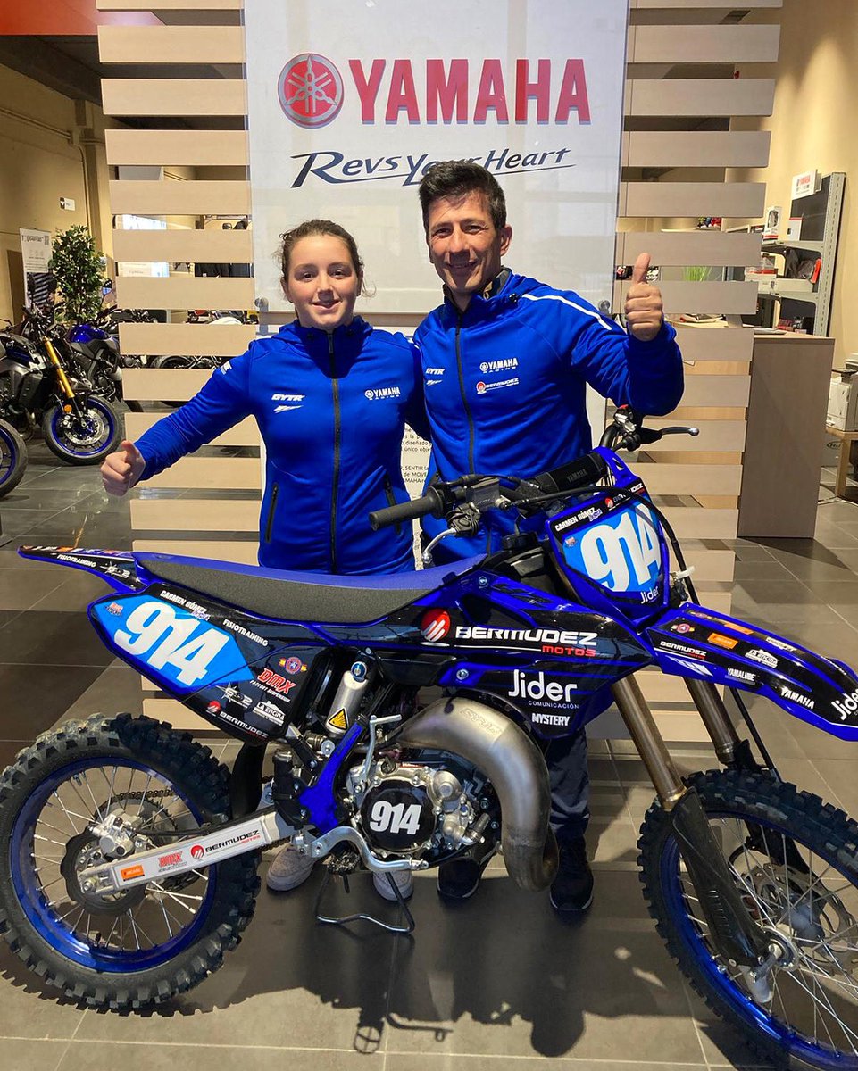 JiderComunicac1's tweet photo. @laroca_brothers_914 Orgullosos de poder acompañarte una temporada más 🙌🏻🥰

#patrocinadores #motos #motocross #jidercomunicacion https://t.co/yyvaLlBdco