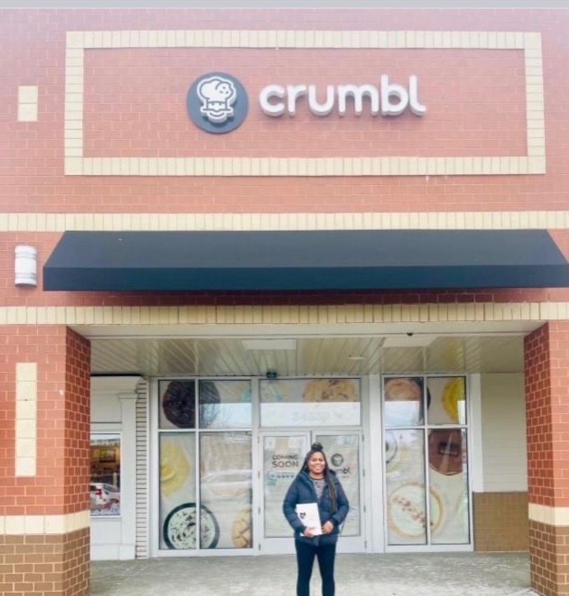 CityofSolon's tweet image. Ok Solon, you've been asking "when is Crumbl going to open." The wait is almost over. Ovens are coming soon. Prepare yourselves for a March opening in Solon Village. Thank you to the Bickerstaff family for choosing to open your second store in Solon. #crumbl