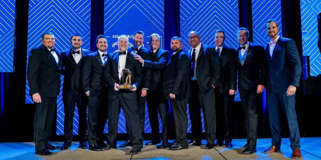 Granite's tweet photo. Congratulations to our Valley Region team for winning the Constructor Excellence in Partnering Award for Cosumnes CMGC from @AGCCalifornia! 👏
#TeamGranite #AGC #CMGC #BuildingBetterTogether https://t.co/lwZiAbDgIY
