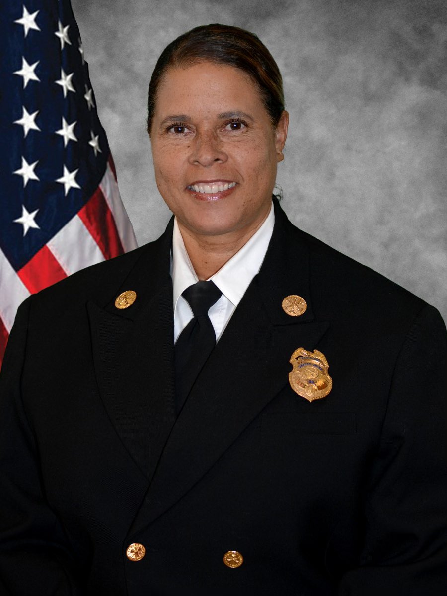 San Francisco Fire recognizes #blackhistorymonth2023 and celebrates the diversity and achievements of our members like ADC/Erica Arteseros-Brown who was promoted through the ranks from firefighter to assistant Deputy Chief, overseeing our Special Operations (HLS) bureau.