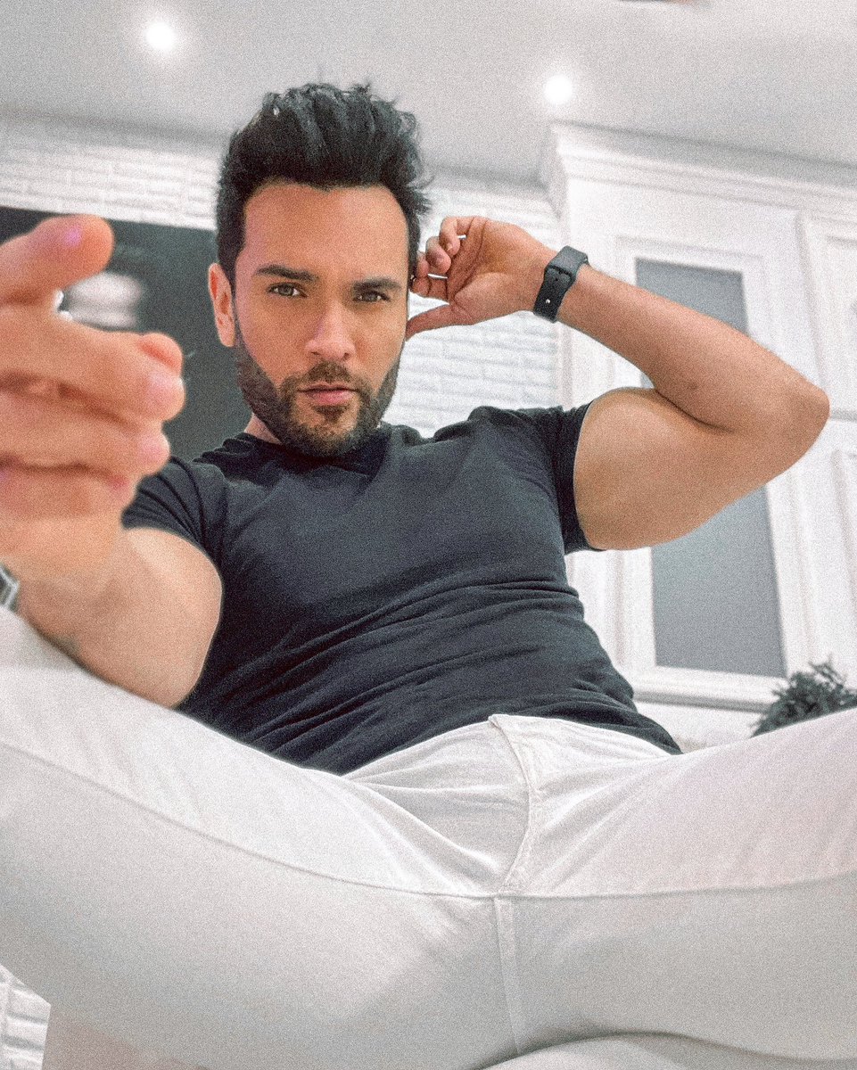PABLO PORTILLO on Twitter: " 🏼Martes de…??? 🤪 Salu2 #onlyfans 👉🏼http