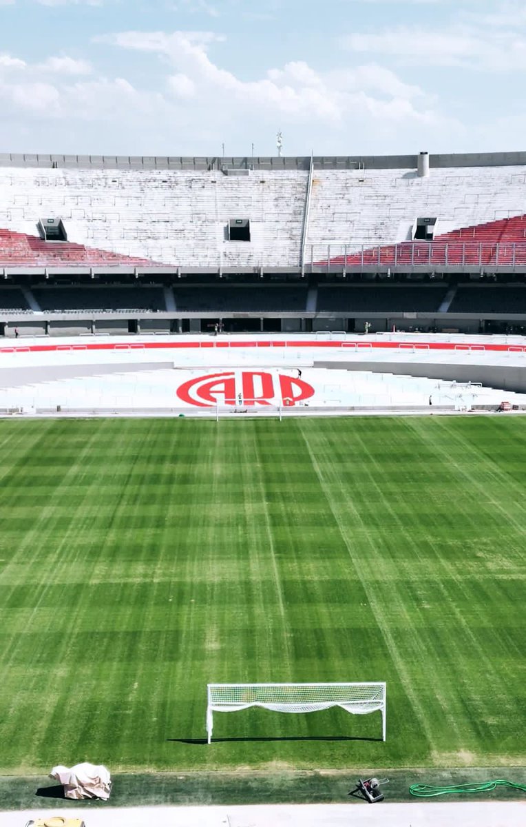 Escandalosamente el mejor estadio de la galaxia
