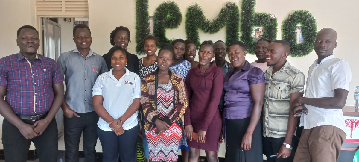 mgracycie's tweet photo. In-house training about the comnetu radio portal at Tembo Fm in Kitgum District 
The team at Tembo Fm is excited to start streaming online at https://t.co/n198PPRdOn and increasing their coverage to infinity 
We appreciate @COMNETU2 and @vikesverkko for the sponsorship https://t.co/PRUBAxK4yq