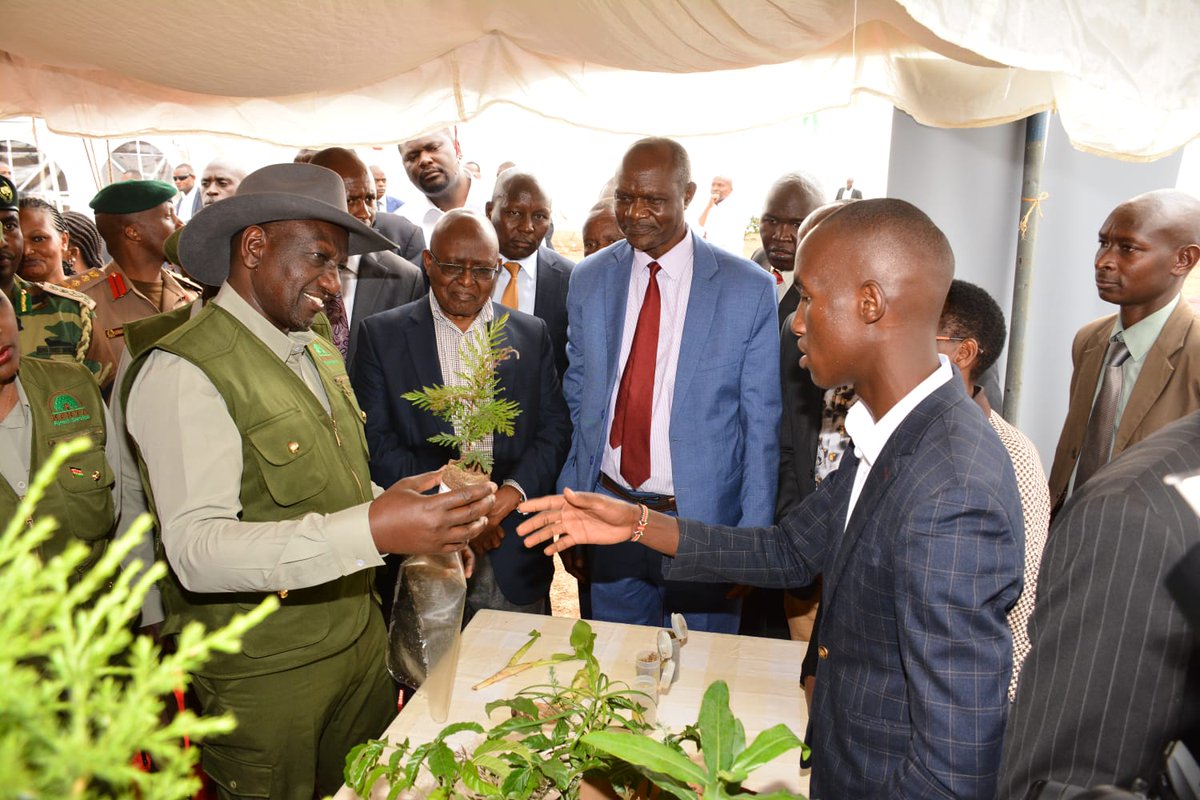 Joseph Nguthiru a young Kenya scientist from Egerton university who has invented a biodegradable potting bag gets an opportunity to introduce the product to H.E.President William Ruto.
Water hyacinth is a menace but it has become useful to the planet.