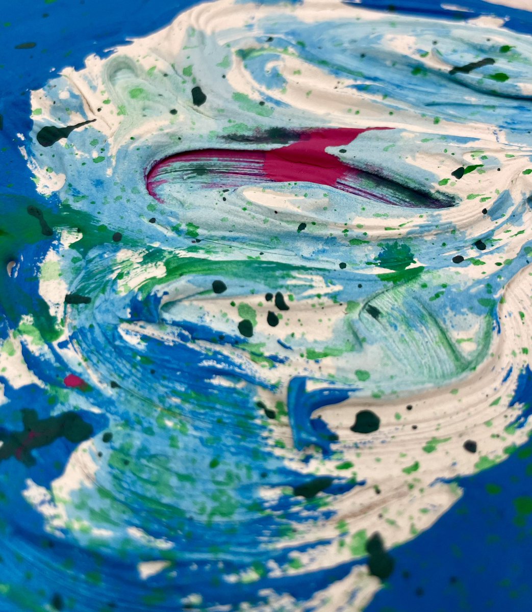 RachelCrognale's tweet photo. My time as the #WoSchool Art leave replacement has come to an end and I’m forever grateful for the opportunities, support and growth I’ve experienced this past year 🍎🎨. Now, onto my next adventure at Bell! #WeAreChappaqua https://t.co/R43foF2LdS