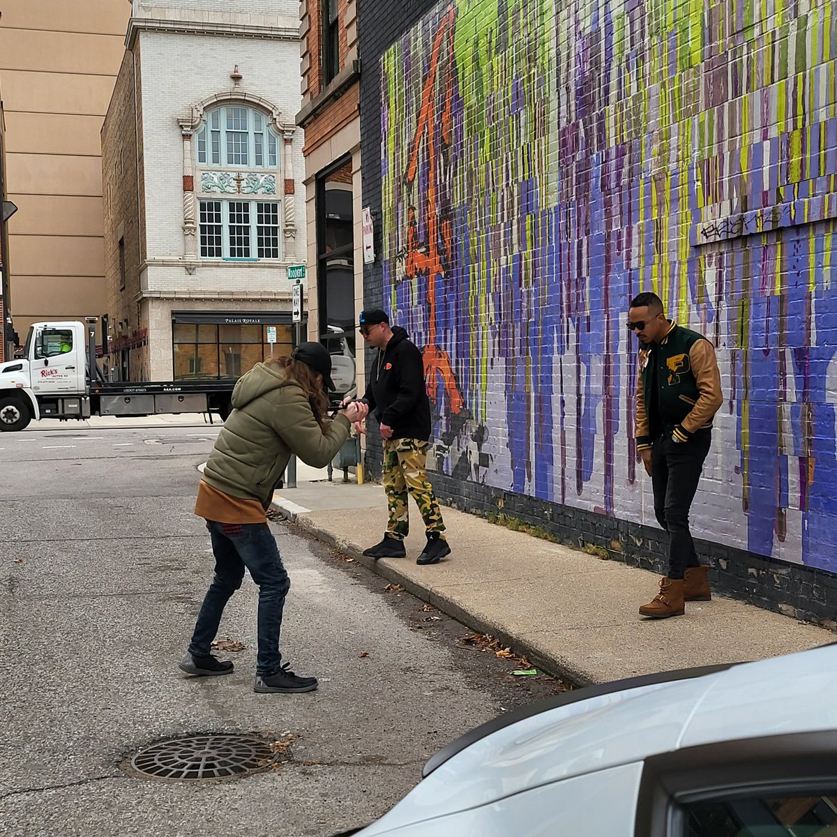 SwankPR's tweet photo. Screaming โLet it be the crownโ ๐ all #2023! Check out some dope BTS of #TheCrown! @IdealMWH got video on the way for his #hit single๐ฅ
Drop ๐ in comments below if youโre ready for it to drop #NOW ๐๐พ
Listen to song @Genius >> https://t.co/V471B4tRuk
#swankpr #clientupdates https://t.co/07wUSJNpi0