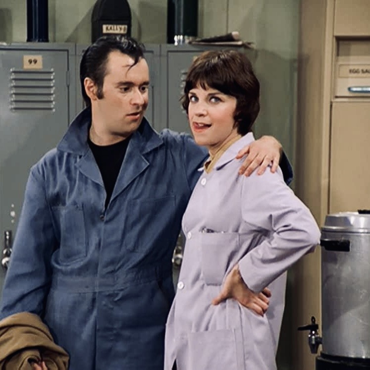 Same
#LaverneandShirley